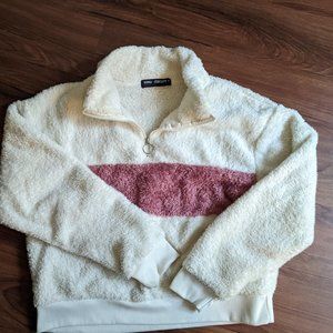 Soft and cozy quarter-zip fleece